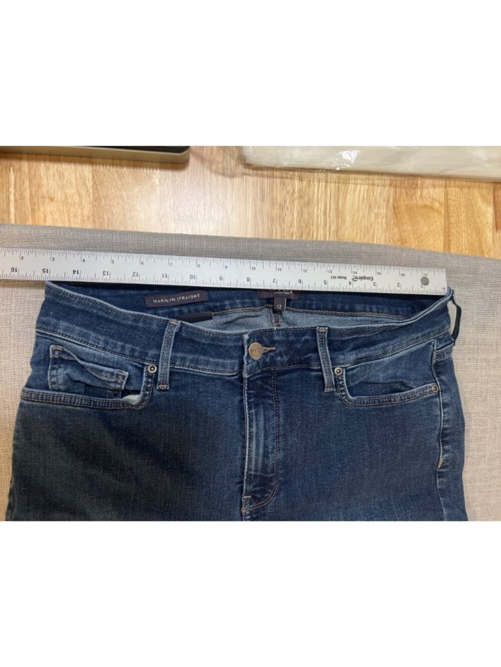 NYDJ Marilyn straight jeans size 12 blue denim - Picture 3 of 9